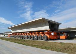 輪胎式運(yùn)梁車(chē)